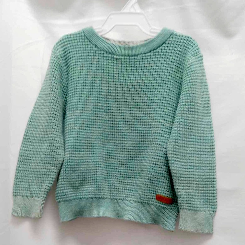H & M sweater